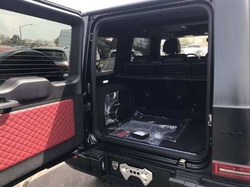 Used 2024 Mercedes-Benz G 63 AMG 4MATIC image 10