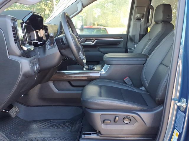 Used 2026 Chevrolet Silverado 2500 LT w/ All Star Edition AWD/4WD image 17