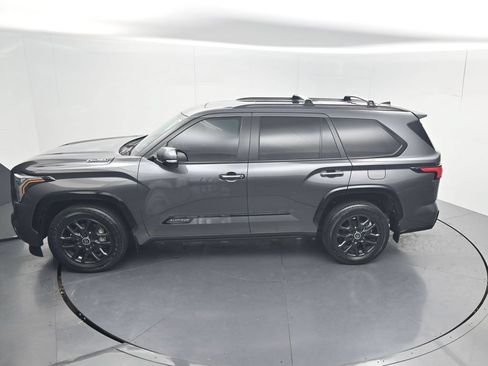 Used 2024 Toyota Sequoia Platinum AWD/4WD image 65