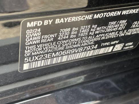 Used 2024 BMW X7 xDrive40i AWD/4WD image 35