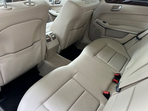Used 2015 Mercedes-Benz E 350 Sedan image 5