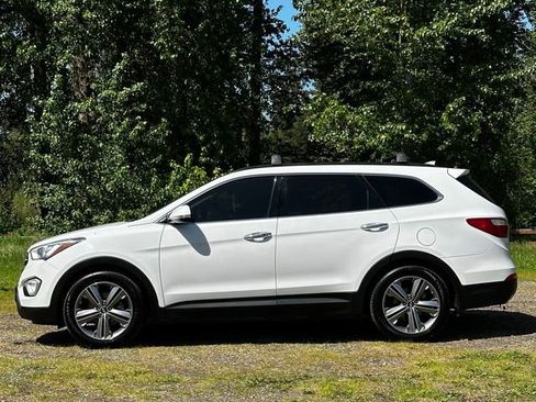 Used 2015 Hyundai Santa Fe GLS w/ Option Group 03 AWD/4WD image 6
