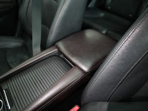 Used 2017 MAZDA MAZDA3 Grand Touring image 28