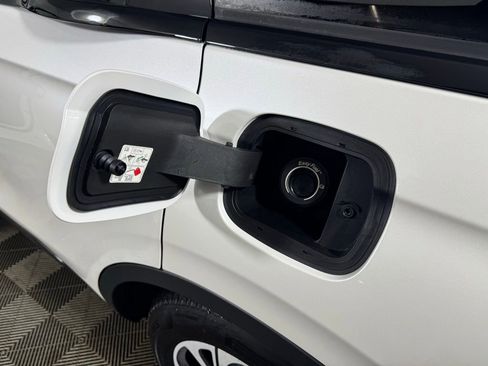 New 2026 Lincoln Nautilus Premier w/ Equipment Group 102A image 13