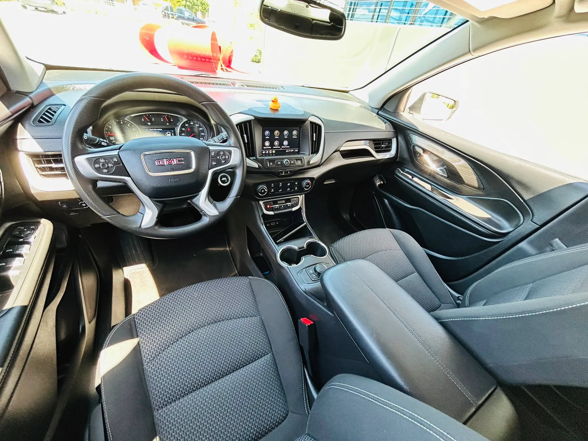 Used 2024 GMC Terrain SLE FWD image 20