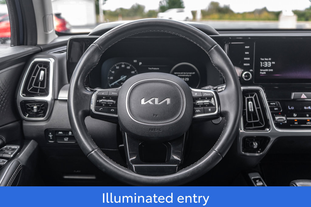 Used 2023 Kia Sorento SX AWD/4WD image 16