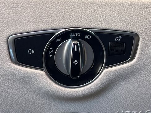 Used 2019 Mercedes-Benz E 450 Coupe image 33