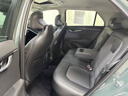 Certified 2023 Kia Niro EX Touring image 14