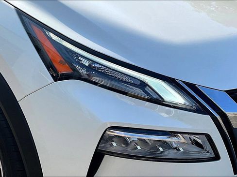 Certified 2023 Nissan Rogue SV AWD/4WD image 31