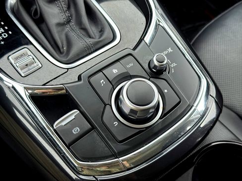 Used 2018 MAZDA CX-9 Touring w/ Touring Premium Package image 29