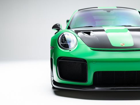 Used 2018 Porsche 911 GT2 RS image 39
