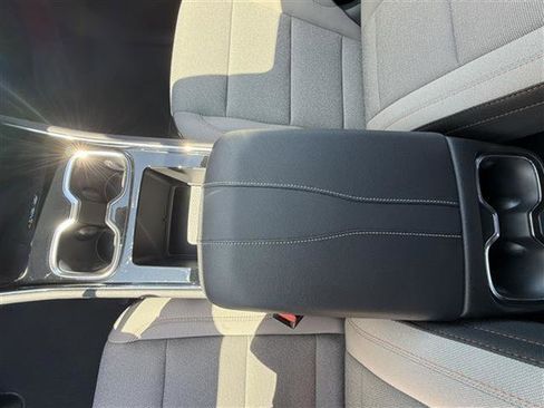 New 2026 Chevrolet Traverse LT image 24