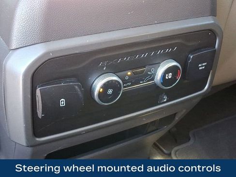 Used 2021 Ford Expedition XLT image 15