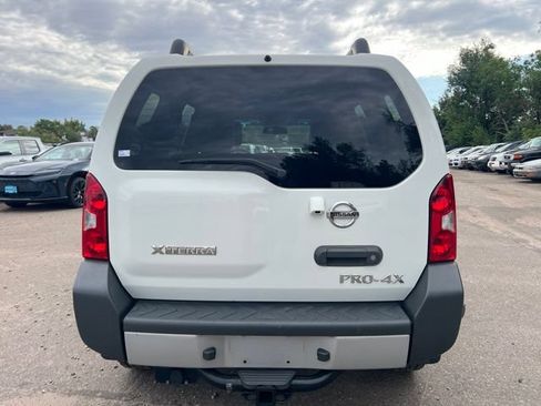 Used 2015 Nissan Xterra PRO-4X w/ Pro-4x Leather Package AWD/4WD image 4