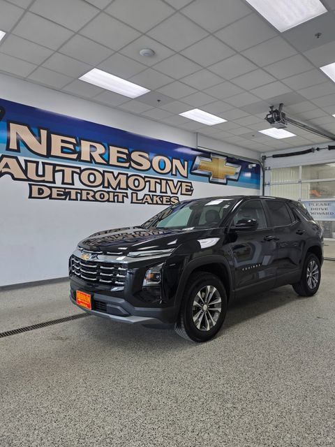Used 2026 Chevrolet Equinox LT w/ Convenience Package II AWD/4WD image 1