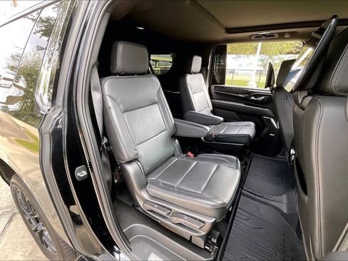 Certified 2024 GMC Yukon XL Denali image 18