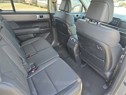 Certified 2026 Hyundai Santa Fe SEL image 11