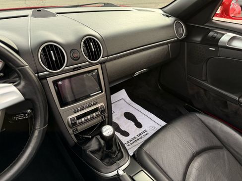 Used 2005 Porsche Boxster S image 37