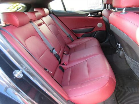 Used 2023 Kia Stinger GT-Line w/ Sun & Sound Package image 30