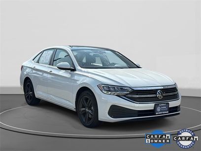 Certified 2024 Volkswagen Jetta SE w/ Panoramic Sunroof Package