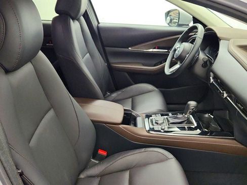 Used 2025 MAZDA CX-30 AWD 2.5 S w/ Premium Package image 22