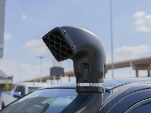Used 2022 Nissan Frontier SV RWD image 18