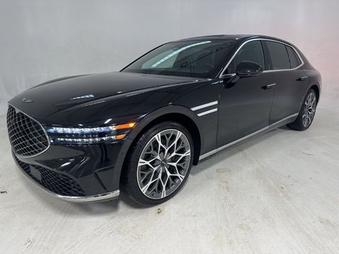 Used 2023 Genesis G90 3.5T image 2