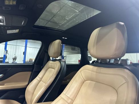 Used 2022 Lincoln Corsair Reserve w/ Equipment Group 201A AWD/4WD image 20