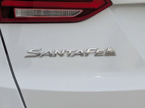 Used 2017 Hyundai Santa Fe Sport w/ 2.4L Tech Package 04 image 28