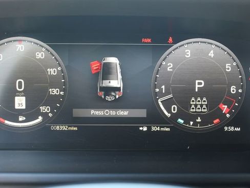 Used 2024 Land Rover Defender 130 S image 18