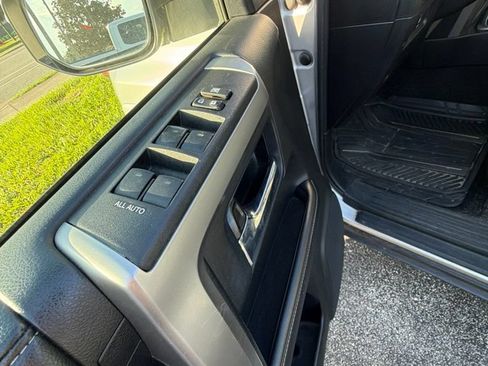 Used 2016 Toyota 4Runner SR5 Premium AWD/4WD image 16