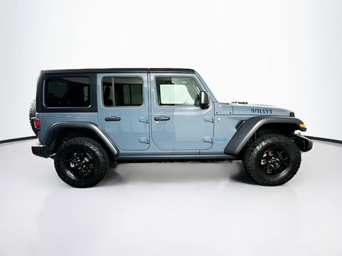 Used 2024 Jeep Wrangler Unlimited AWD/4WD image 10
