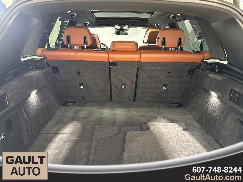 Used 2026 BMW X5 xDrive50e AWD/4WD image 16