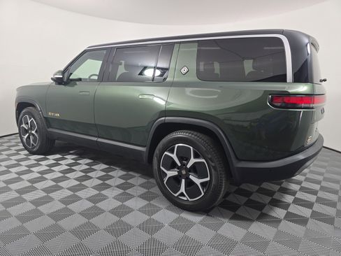 Used 2023 Rivian R1S Adventure AWD/4WD image 3