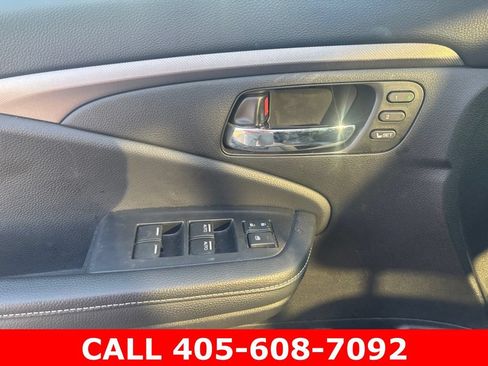 Used 2025 Honda Ridgeline RTL image 8