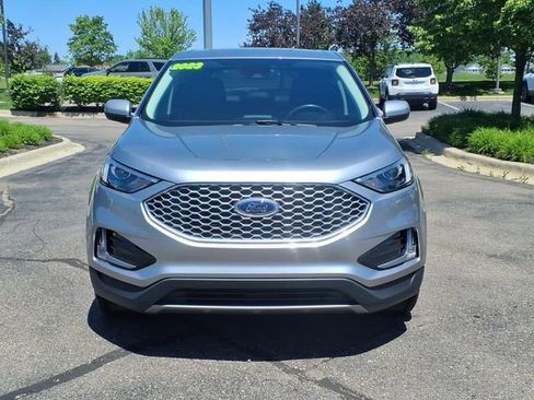 Used 2023 Ford Edge SEL w/ Convenience Package AWD/4WD image 2