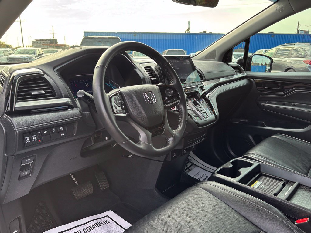 Used 2024 Honda Odyssey Elite image 9