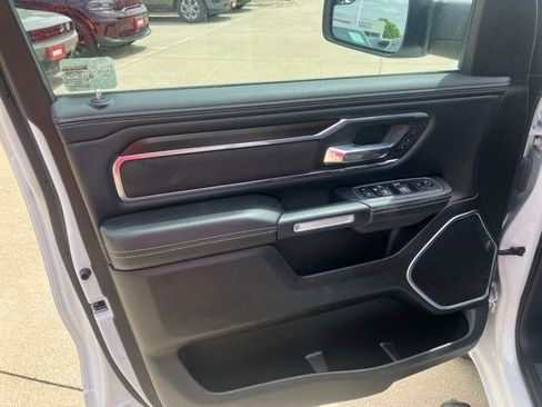 Certified 2022 RAM 1500 Laramie AWD/4WD image 8