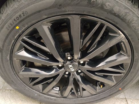 Used 2021 Kia Telluride SX w/ Towing Package FWD image 31
