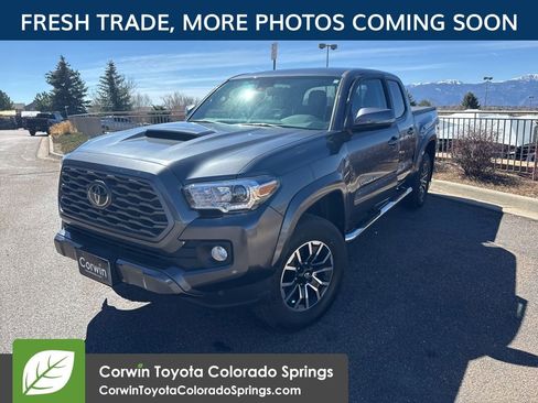 Used 2023 Toyota Tacoma TRD Sport w/ Advanced Technology Package image 2