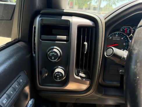 Used 2017 GMC Sierra 1500 SLT w/ All Terrain Package AWD/4WD image 29
