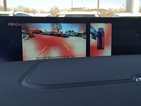 New 2026 Lincoln Navigator L Premier image 16