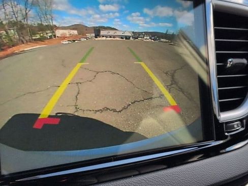 New 2026 Chrysler Voyager LX image 35