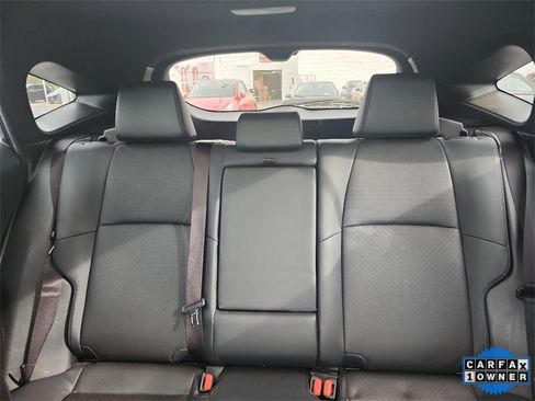Certified 2021 Toyota Venza Limited image 6