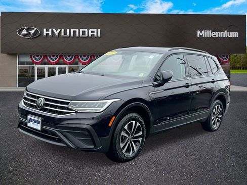 Used 2022 Volkswagen Tiguan S AWD/4WD image 2