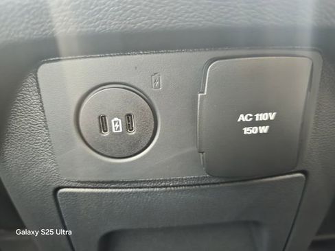 New 2026 Ford Explorer Platinum image 17