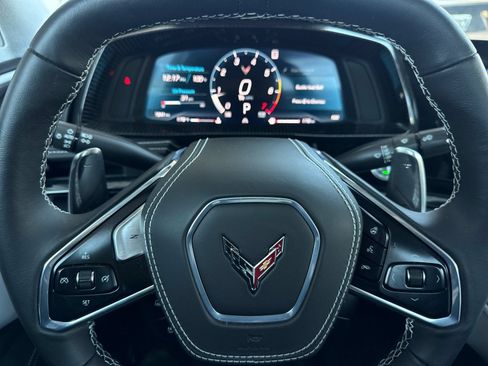 Used 2023 Chevrolet Corvette Stingray Premium Conv w/ Z51 Performance Package RWD image 21