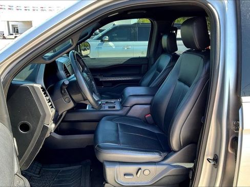 Used 2020 Ford Expedition Max XLT w/ Equipment Group 202A RWD image 23