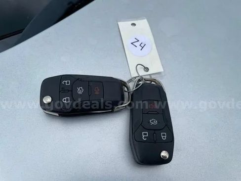 Used 2016 Ford Fusion S FWD image 8