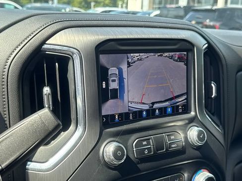 Used 2021 GMC Sierra 1500 Denali w/ Denali Ultimate Package AWD/4WD image 23